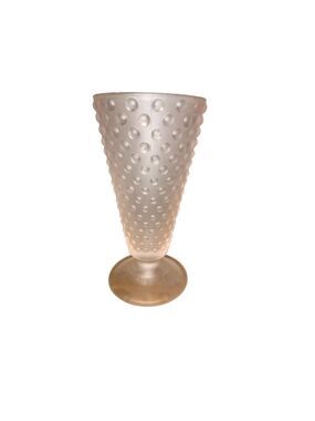 ￼ Vintage pink frosted satin hobnail glass vase, Fenton,? Pink. No flaws. ￼